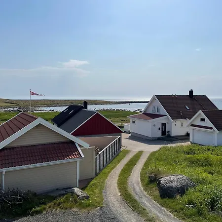 Дом отдыха Near The Sea