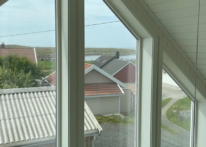 Near The Sea *